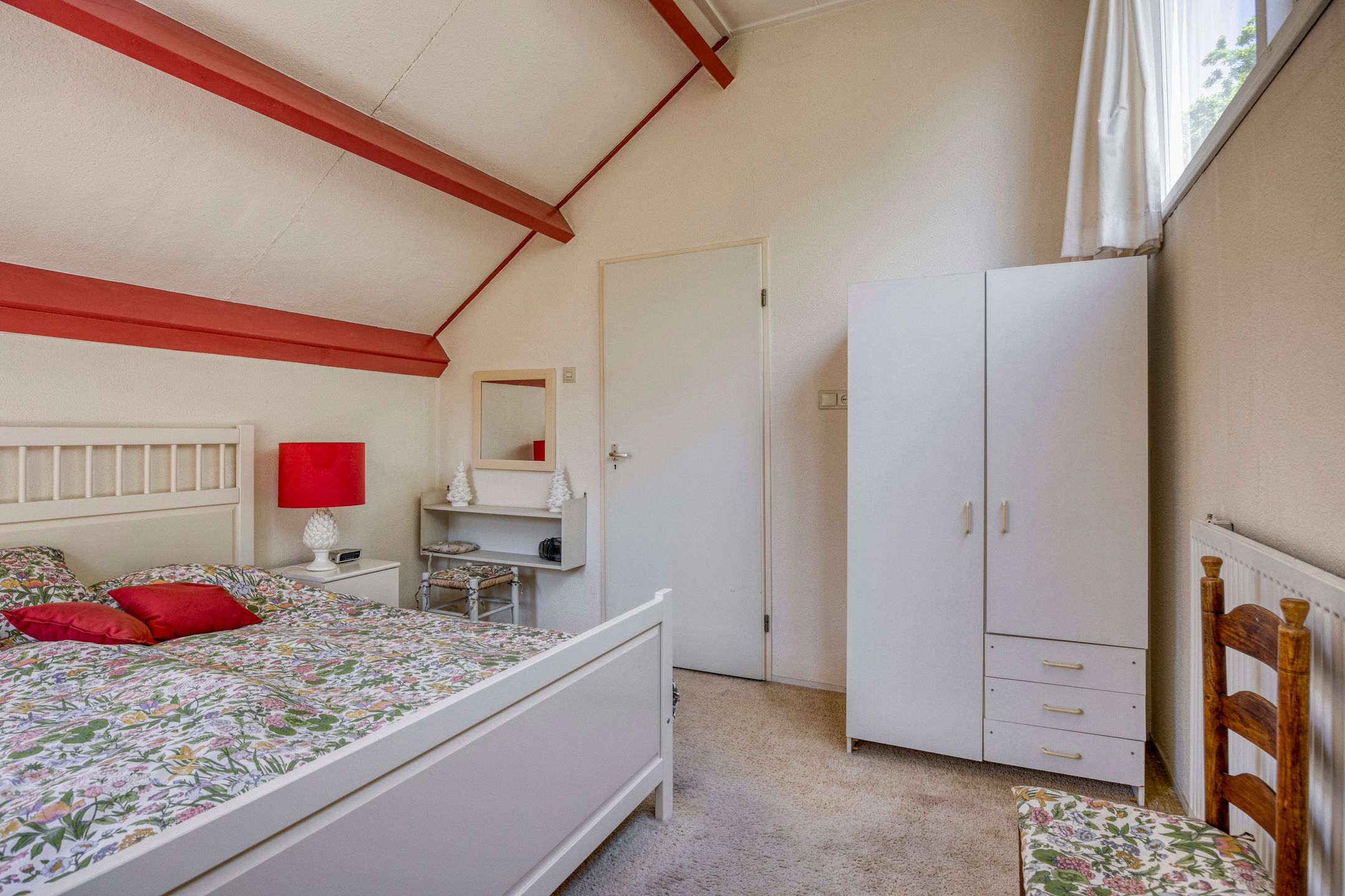 Photo 21 of dr. H.C.M. Ghijsenstraat 6