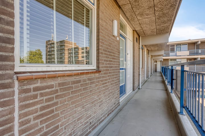 Foto 7 van Kastelenplein 143