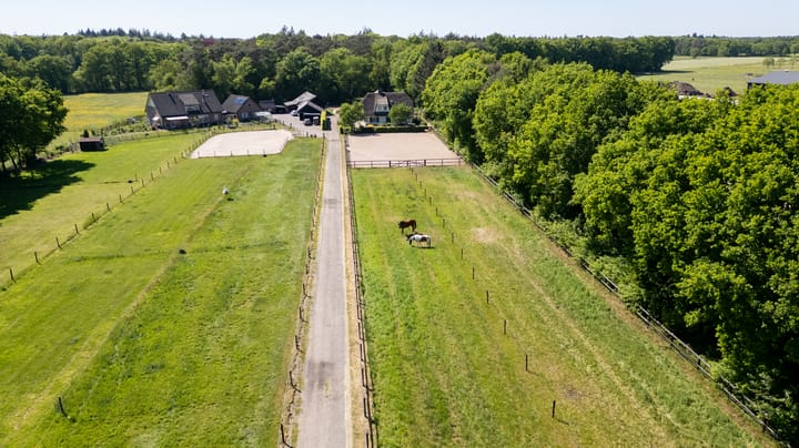 Foto 2 van Middenweg 54