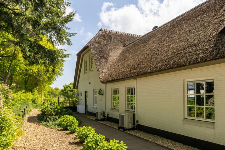 Foto 17 van Middenweg 54