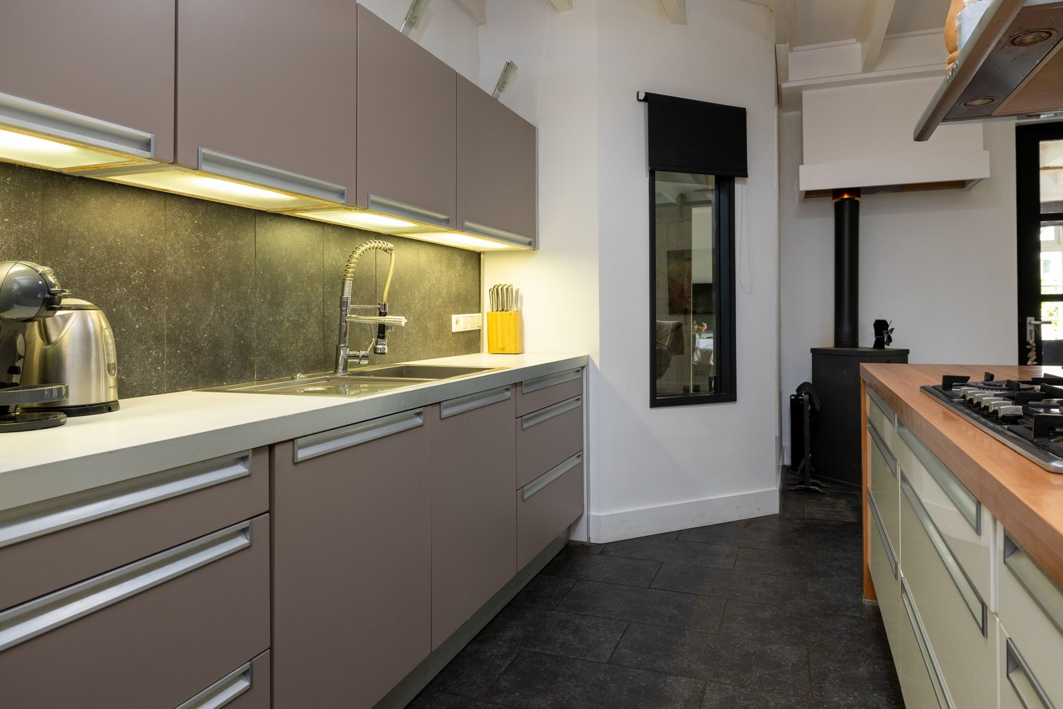 Foto 21 van Middenweg 54