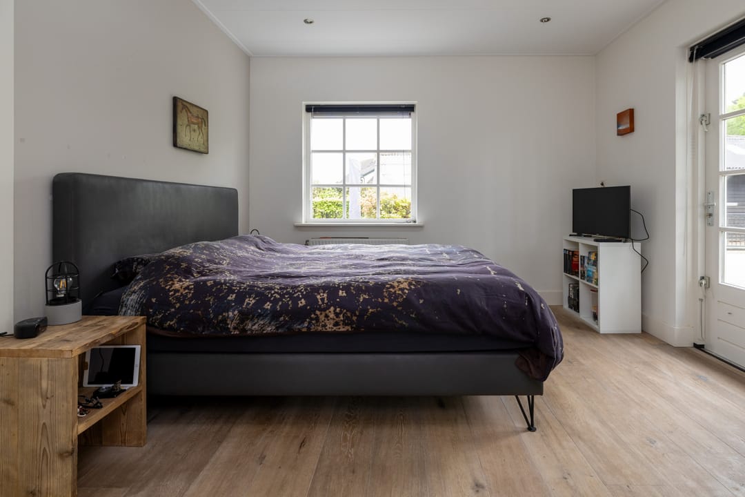 Foto 32 van Middenweg 54