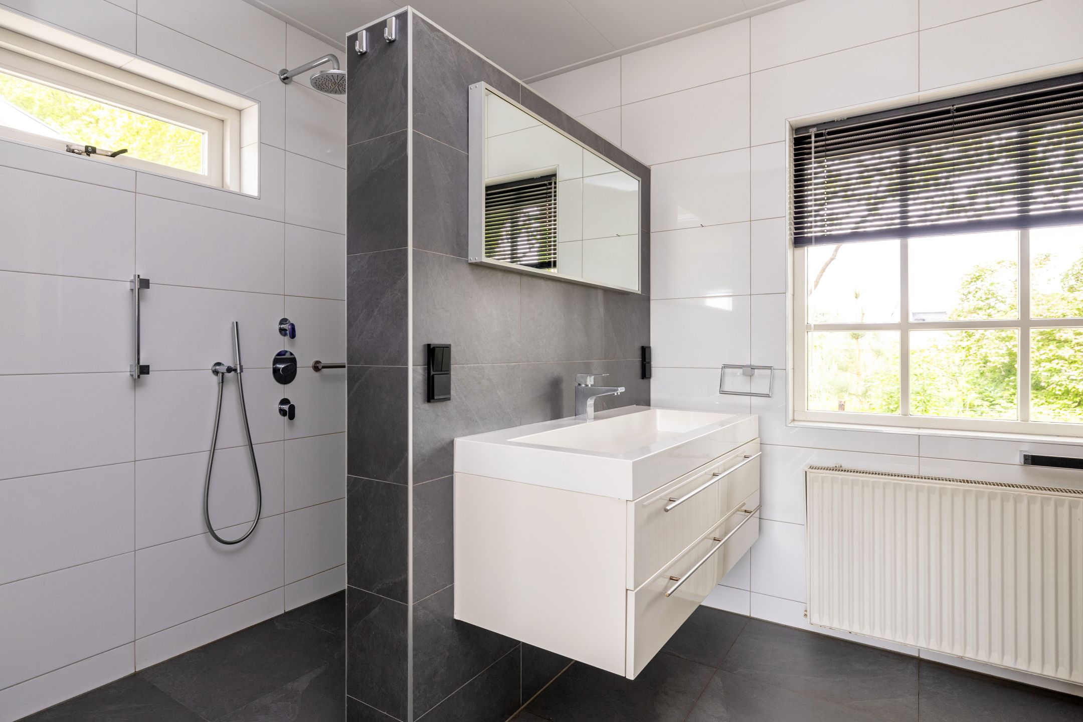 Foto 33 van Middenweg 54