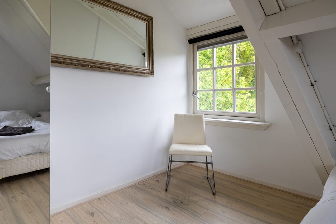 Foto 41 van Middenweg 54