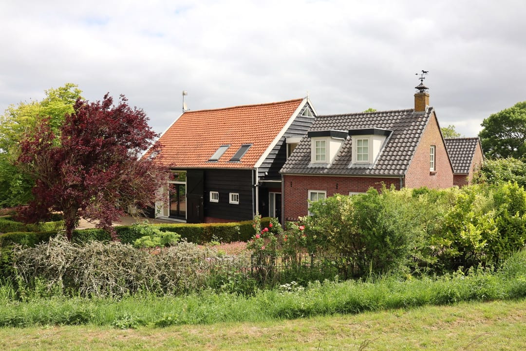 Photo 2 of Stekeldijk 13
