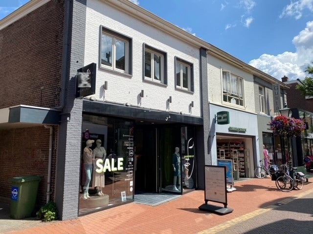 Nassaulaan 24, Bussum