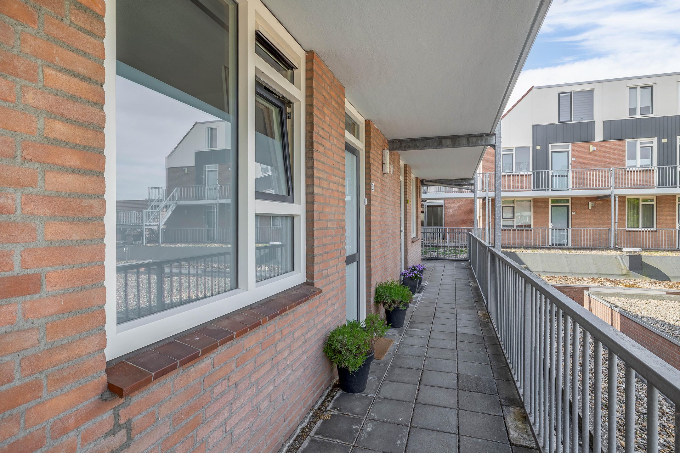 Foto 24 van Locomobielstraat 20