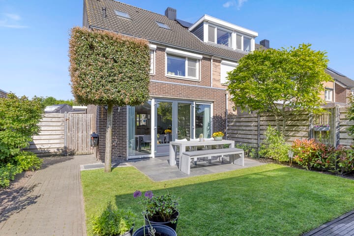 Photo 33 of Vlasakker 12