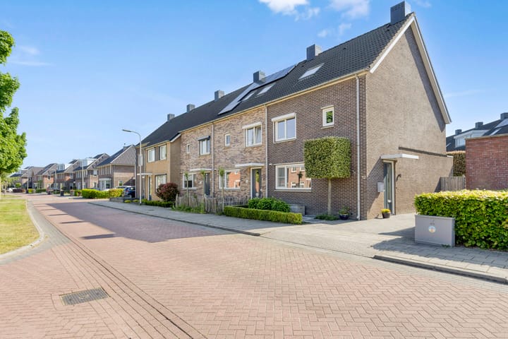 Photo 37 of Vlasakker 12