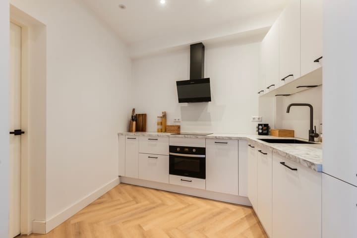 Foto 9 van Marcelisstraat 102