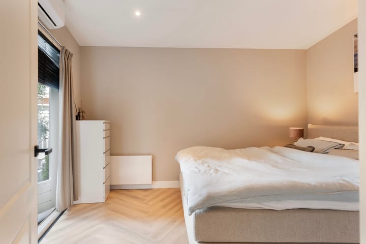 Foto 11 van Marcelisstraat 102