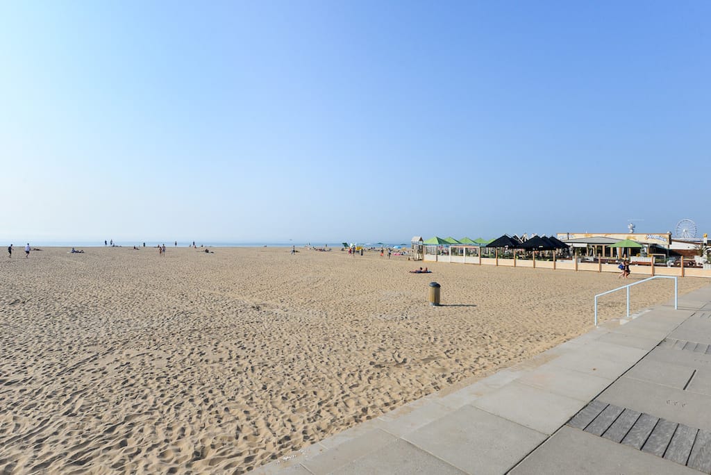 Foto 24 van Westduinweg 230-D