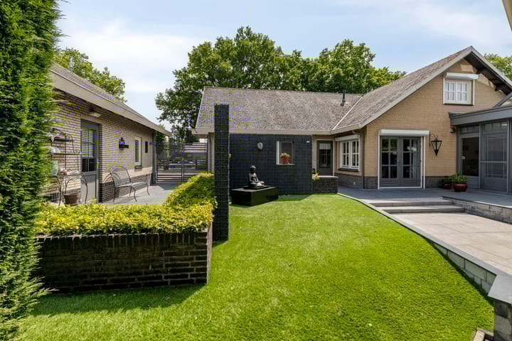 Foto 35 van Hazelaarstraat 6