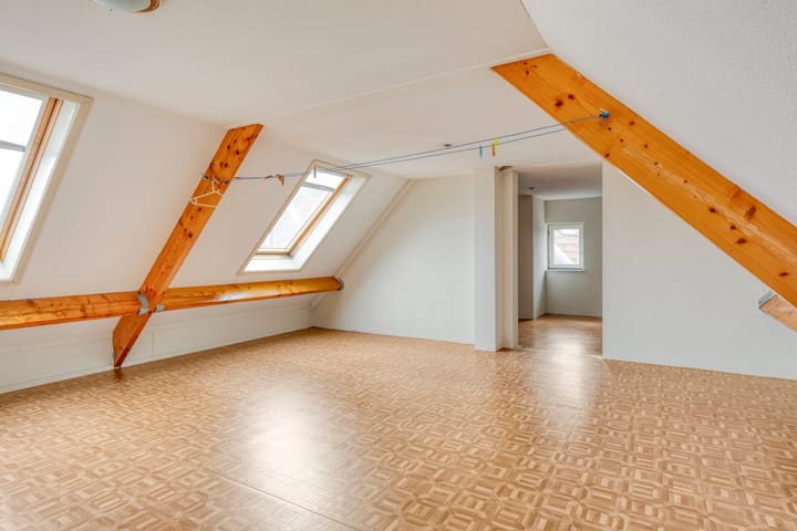 Photo 15 of Spinhuispad 84