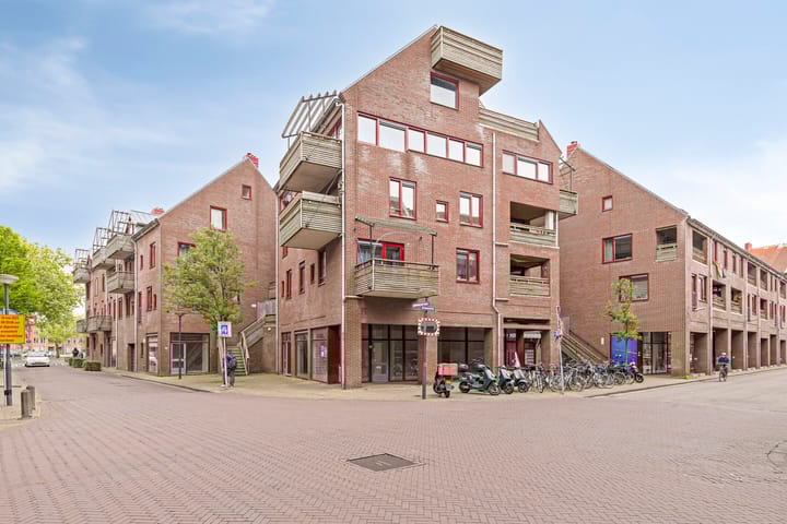 Photo 22 of Spinhuispad 84