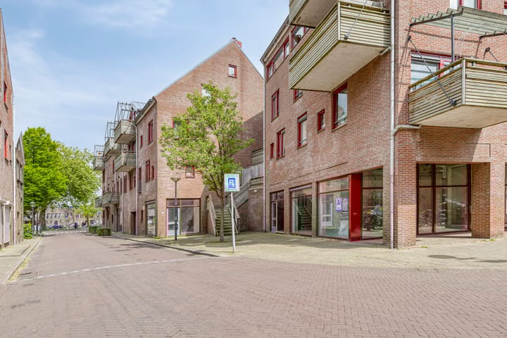 Photo 25 of Spinhuispad 84