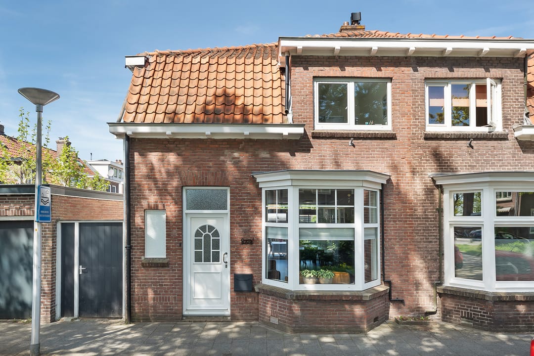 Foto 2 van De Ruyterplein 4