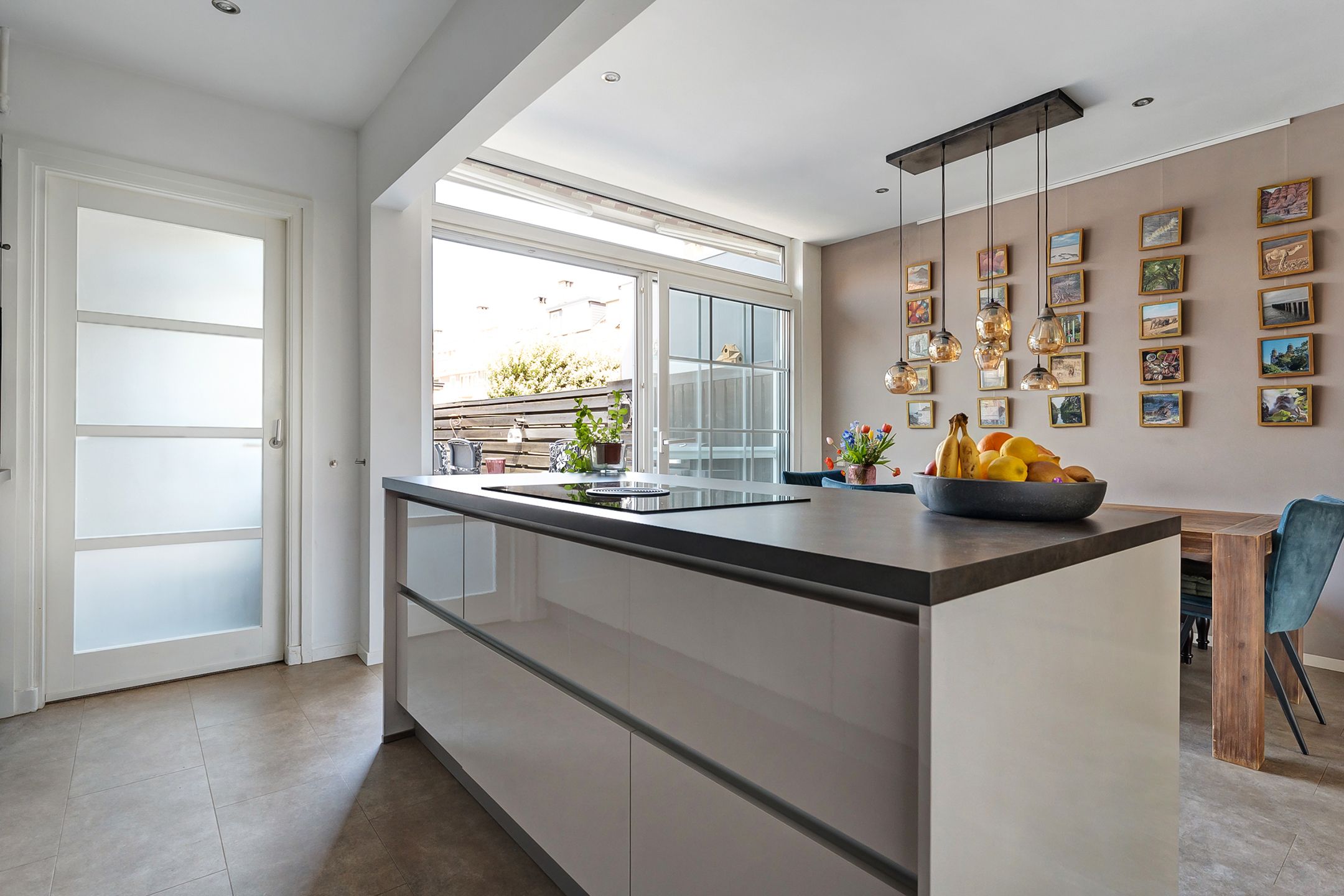 Foto 12 van De Ruyterplein 4