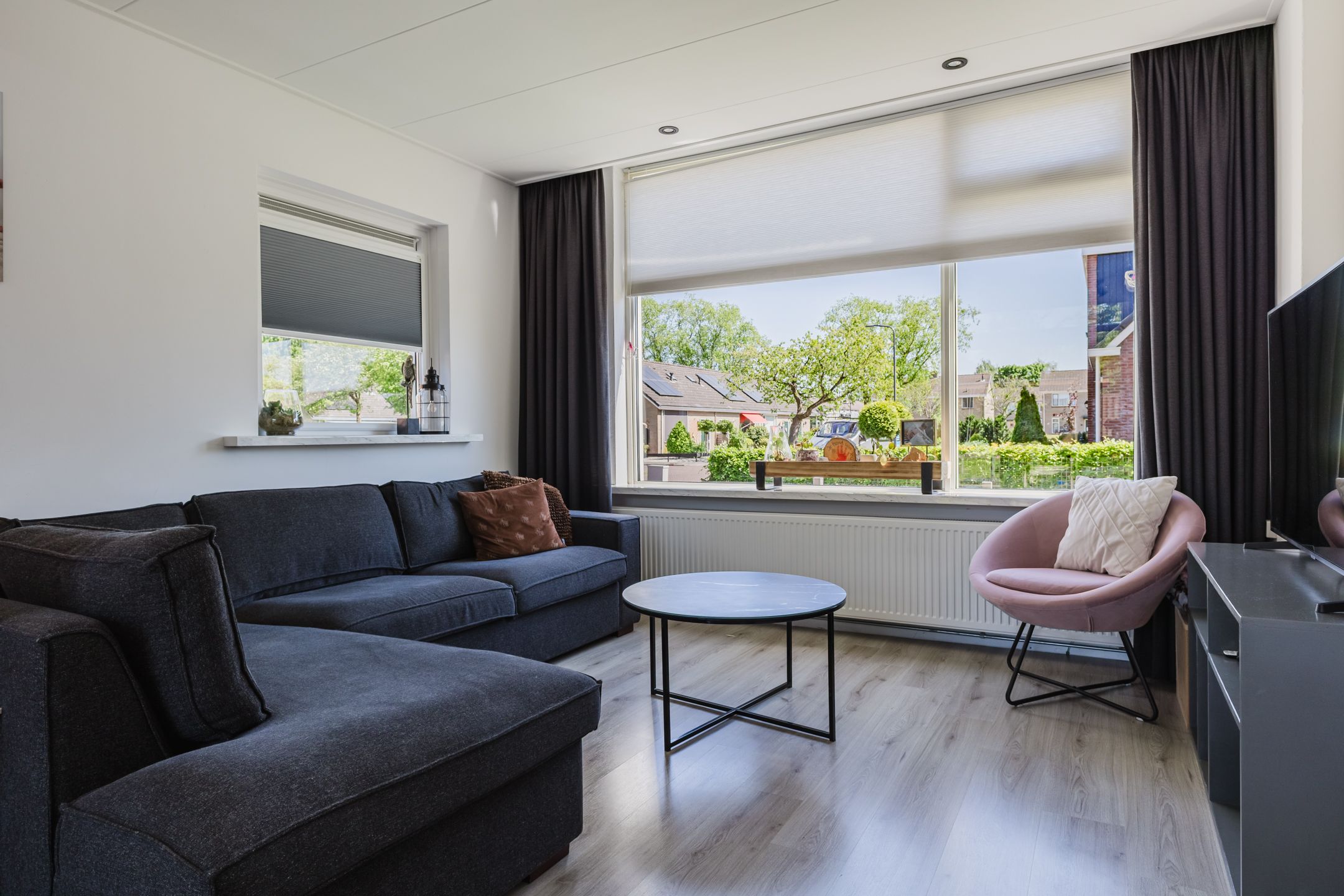 Foto 24 van Buntgras 11