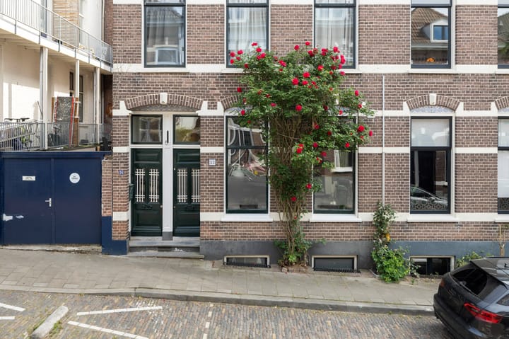 Photo 38 of Verhuellstraat 22
