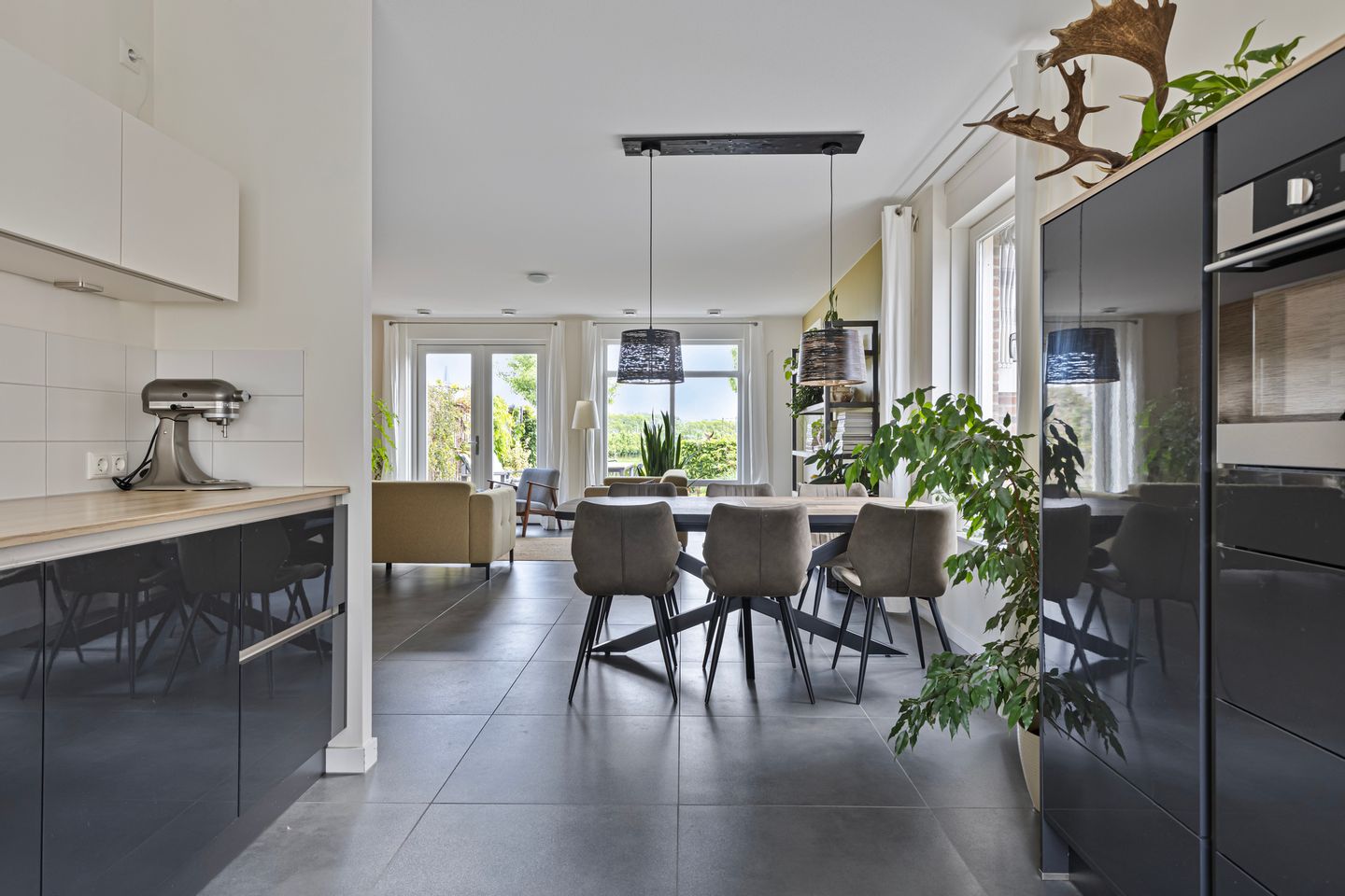 Photo 5 of Marten Toonderlaan 13