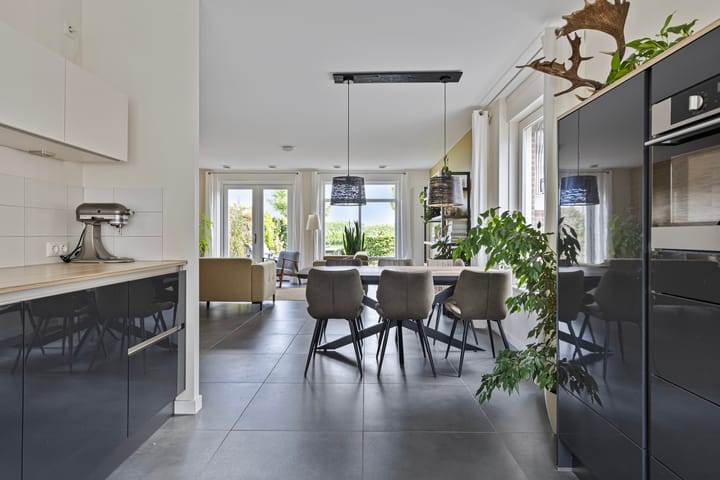 Foto 5 van Marten Toonderlaan 13