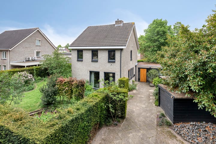 Foto 1 van Geurdenhof 40