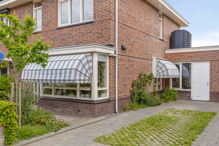 Foto 30 van Marten Toonderlaan 13