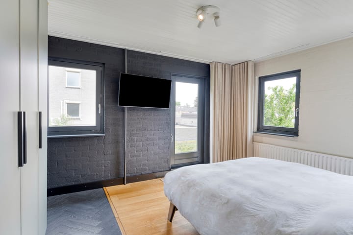 Foto 14 van Geurdenhof 40