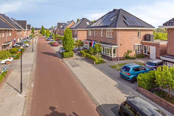 Foto 38 van Marten Toonderlaan 13