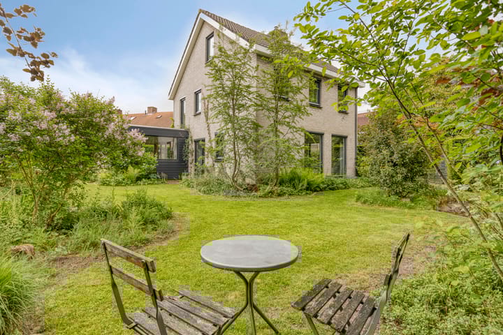 Foto 25 van Geurdenhof 40