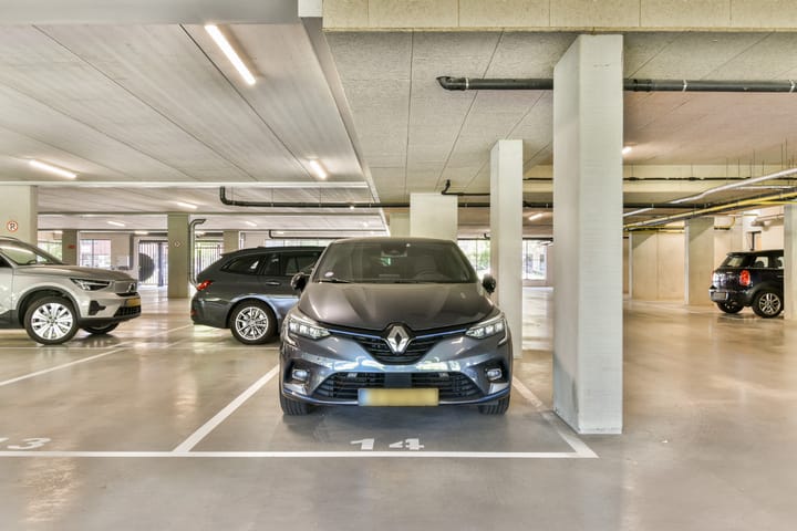 Photo 26 of Maimonideslaan 118