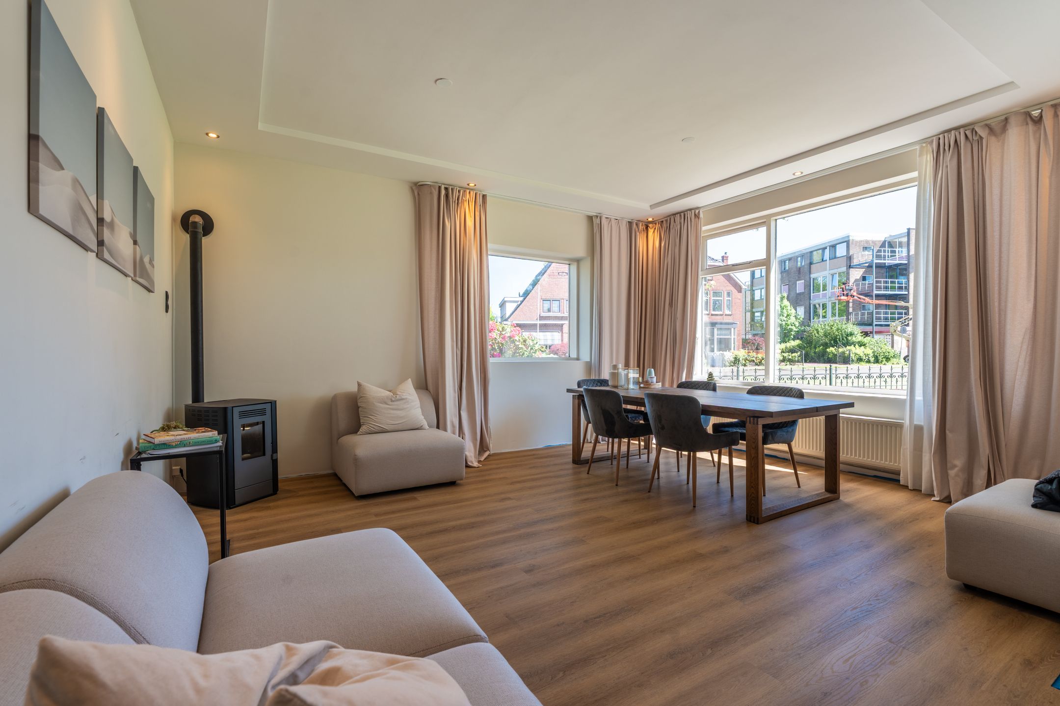 Foto 3 van Burgemeester Mr. H.J. Engelkens-laan 4