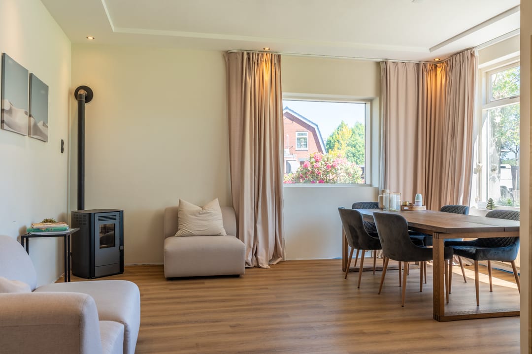 Foto 13 van Burgemeester Mr. H.J. Engelkens-laan 4