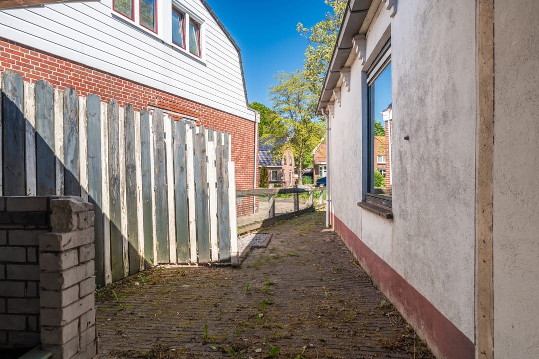 Foto 43 van Burgemeester Mr. H.J. Engelkens-laan 4