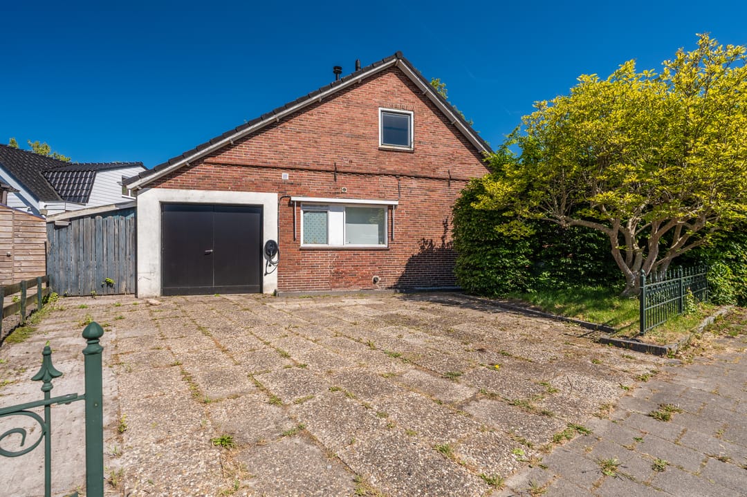 Foto 47 van Burgemeester Mr. H.J. Engelkens-laan 4