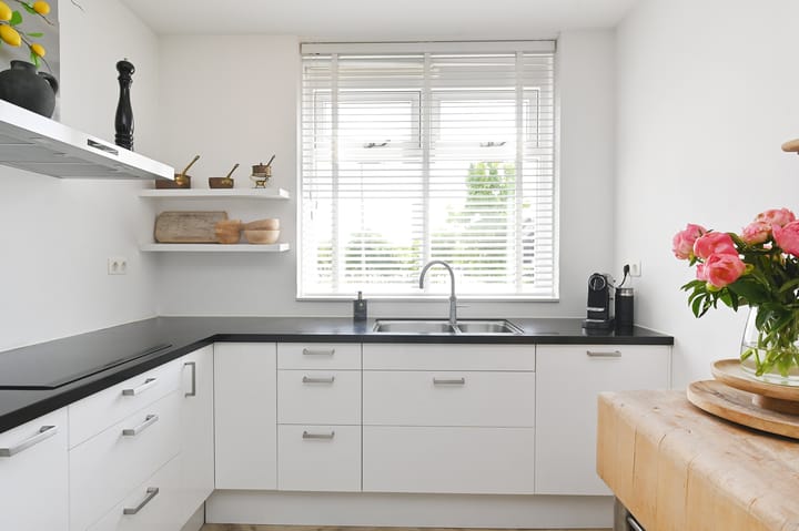 Foto 13 van Abe Bonnemastraat 86