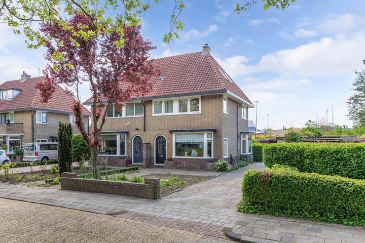 Foto 5 van Hertog van Saxenlaan 35