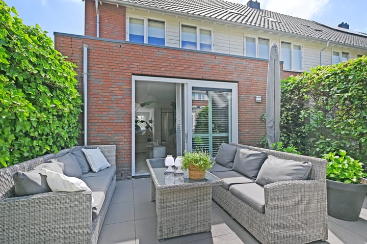 Foto 26 van Abe Bonnemastraat 86