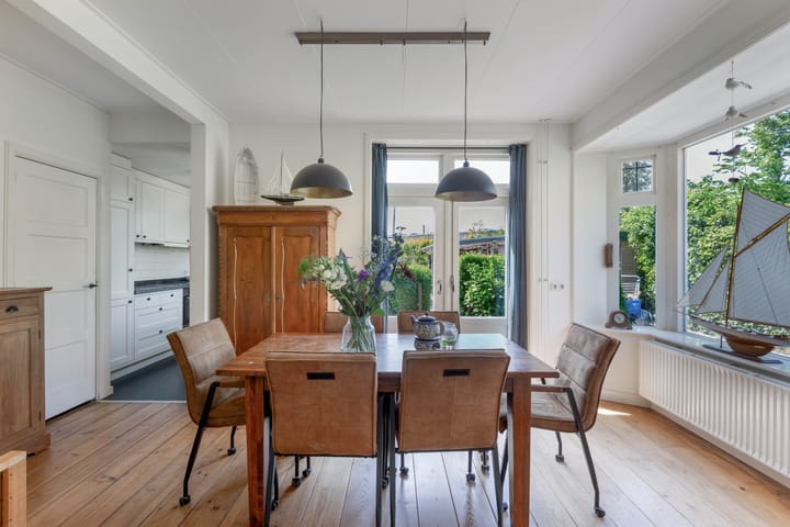 Foto 21 van Hertog van Saxenlaan 35