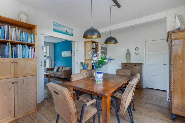 Foto 23 van Hertog van Saxenlaan 35