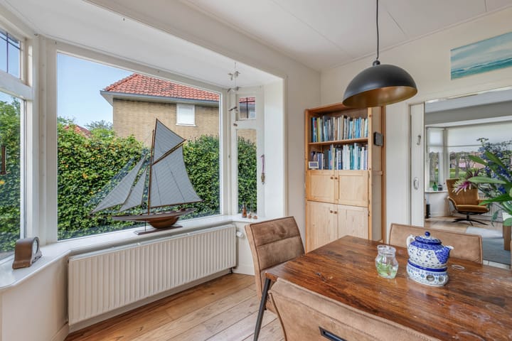 Foto 26 van Hertog van Saxenlaan 35