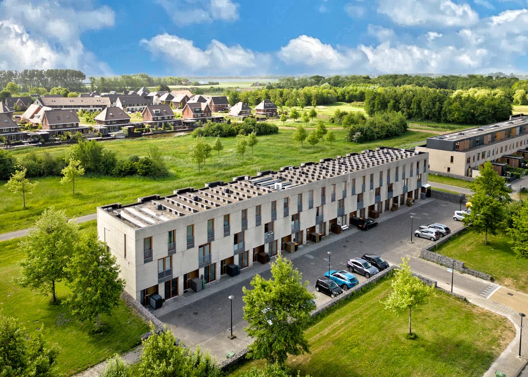 Photo 2 of Weegbree 35