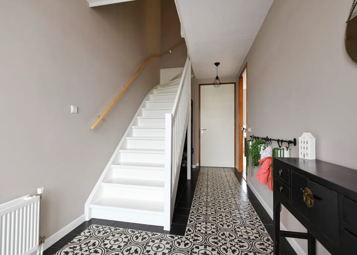 Photo 3 of Weegbree 35