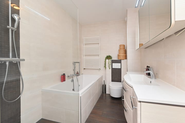 Foto 47 van Abe Bonnemastraat 86