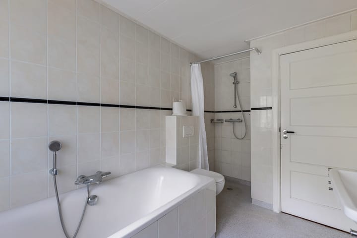 Foto 39 van Hertog van Saxenlaan 35