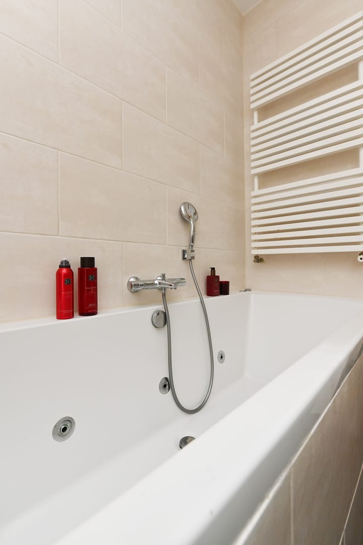 Foto 50 van Abe Bonnemastraat 86