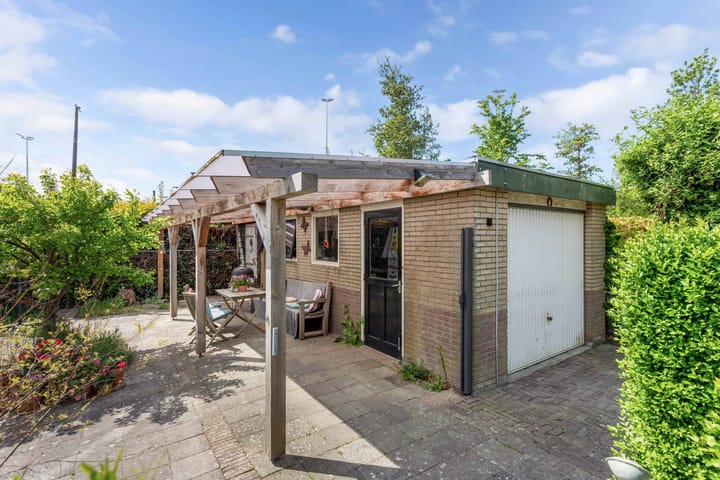 Foto 54 van Hertog van Saxenlaan 35