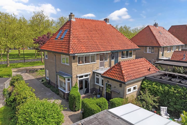 Foto 59 van Hertog van Saxenlaan 35