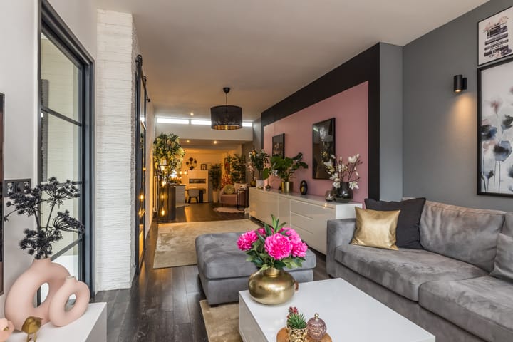 Foto 18 van Rijksweg Zuid 105